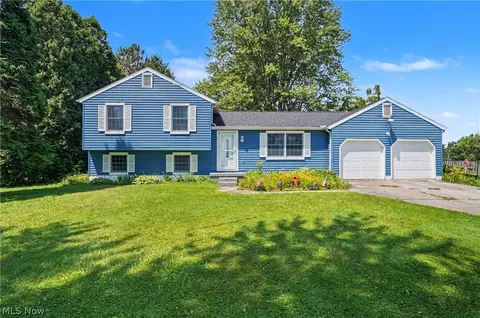 3895 Stroup Rd, Rootstown, OH 44272 photo 2