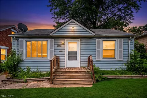4356 E 141st St, Cleveland, OH 44128
