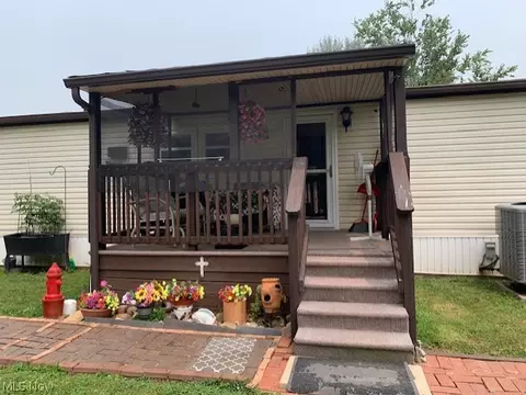 Exterior - 78 Third Ave, Stratton, OH 43961 photo 3 of 6