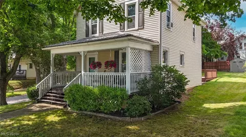 801 Phillips St, Marietta, OH 45750
