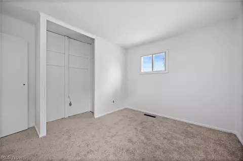 2905 Riverview Ln, Lorain, OH 44055 photo 23