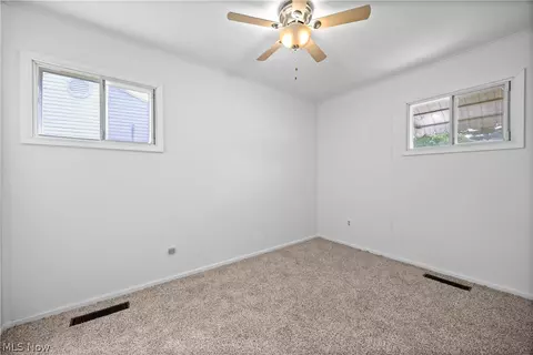 2905 Riverview Ln, Lorain, OH 44055 photo 19
