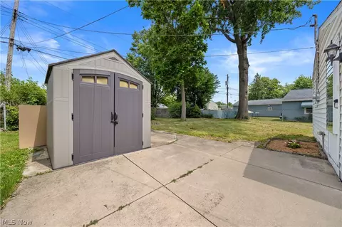 2905 Riverview Ln, Lorain, OH 44055 photo 30
