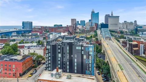 2222 Detroit Ave, Cleveland, OH 44113