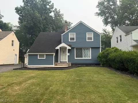 19316 Shakerwood Rd, Warrensville Heights, OH 44122