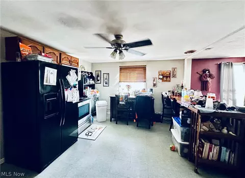 3177 Elyria Ave, Lorain, OH 44055 photo 4