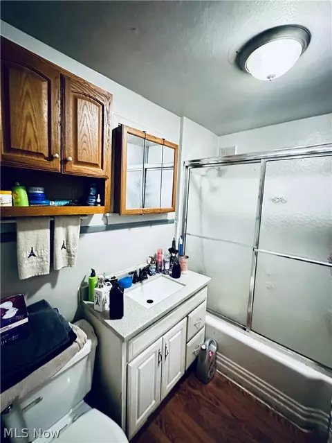 3177 Elyria Ave, Lorain, OH 44055 photo 14