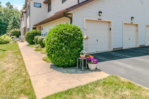 Exterior - 7232 Channing Ln, Mentor, OH 44060 photo 3 of 3