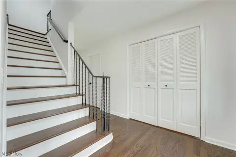 Entry Way - 33065 Arlesford Dr, Solon, OH 44139 photo 1 of 1