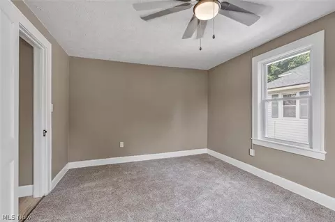 1904 E 34th St, Lorain, OH 44055 photo 16