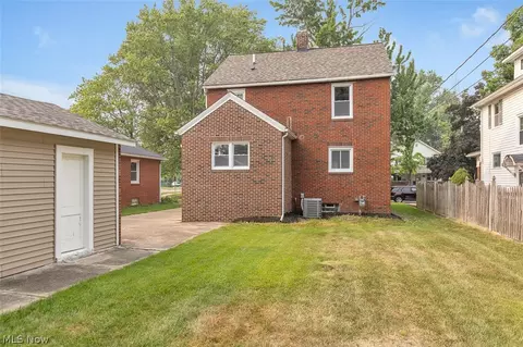 1904 E 34th St, Lorain, OH 44055 photo 28