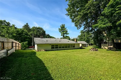 Exterior - 110 Schempp St, Lodi, OH 44254 photo 2 of 5