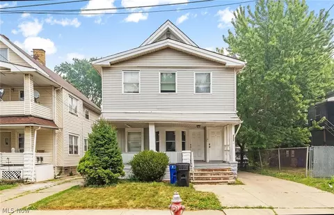 2231 W 105th St, Cleveland, OH 44102