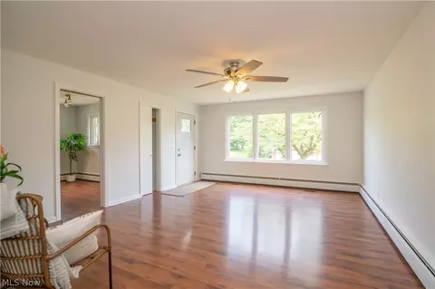Living - 3920 Ashwood St NW, Canton, OH 44708 photo 1 of 5