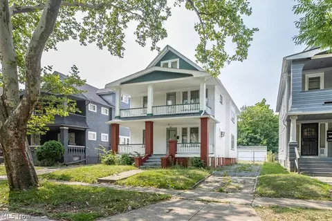 9500 Parkview Ave, Cleveland, OH 44104