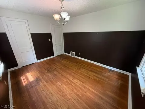 Bedroom - 3452 Hillside Rd, Seven Hills, OH 44131 photo 1 of 1