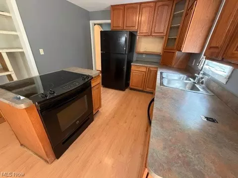 Kitchen - 3452 Hillside Rd, Seven Hills, OH 44131 photo 1 of 1