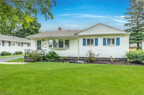 3659 W 232 St, North Olmsted, OH 44070