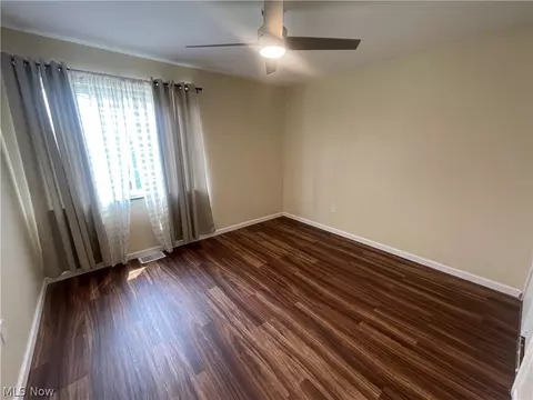 Bedroom - 280 Buckner Dr, Euclid, OH 44123 photo 3 of 3