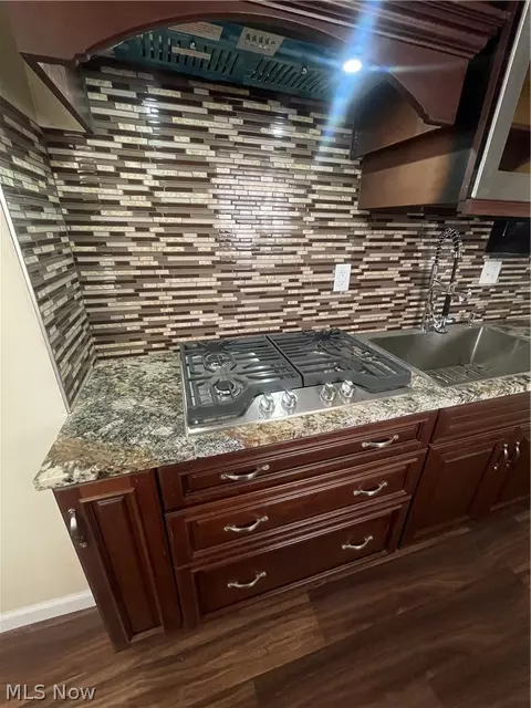 Kitchen - 280 Buckner Dr, Euclid, OH 44123 photo 4 of 4