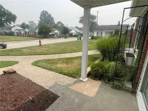 Exterior - 280 Buckner Dr, Euclid, OH 44123 photo 6 of 6