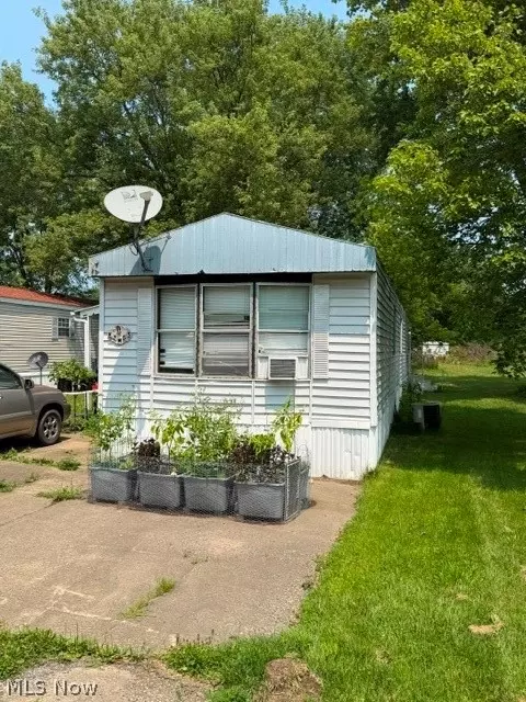 0 Kings Dr SW, Warren, OH 44481