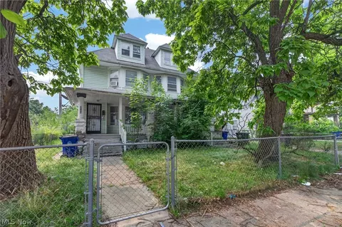 1186 E 114th St, Cleveland, OH 44108