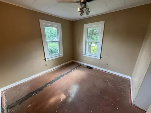 2250 Cooledge Ave, Akron, OH 44305 photo 6