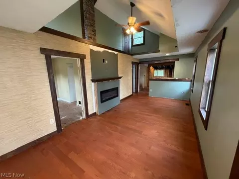 2250 Cooledge Ave, Akron, OH 44305 photo 5