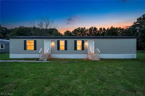 10564 S Duck Creek Rd, Salem, OH 44460