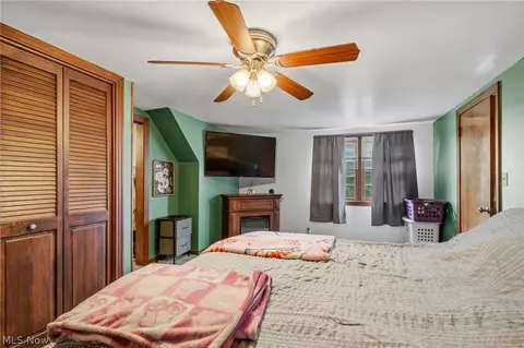Bedroom - 4418 Marcellus St NW, Canton, OH 44708 photo 3 of 4