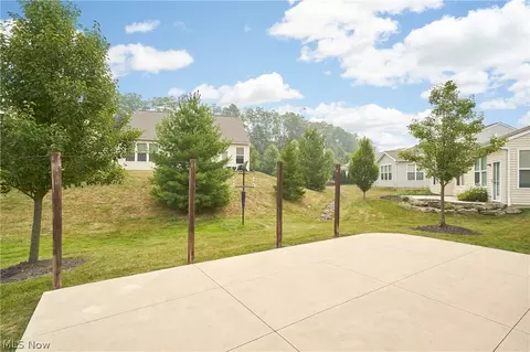 Exterior - 531 Arbor Ln, Akron, OH 44321 photo 3 of 3