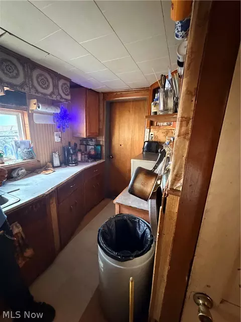 Kitchen - 800 Walsh Ave, Akron, OH 44310 photo 1 of 1