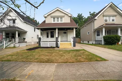 3063 W 103rd St, Cleveland, OH 44111