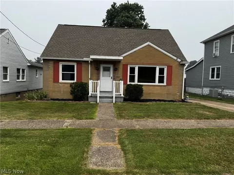 839 Brown St, Zanesville, OH 43701