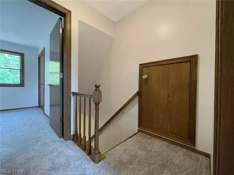 Entry Way - 2652 Blake Rd, Wadsworth, OH 44281 photo 1 of 1