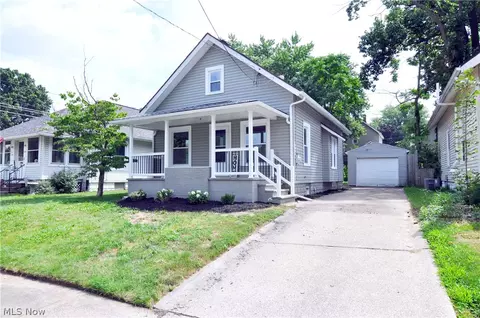 557 Wesleyan Ave, Barberton, OH 44203