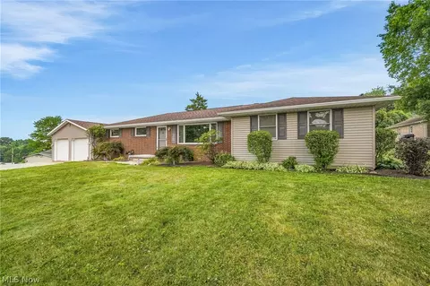 3140 Rusty Ave SW, Canton, OH 44706