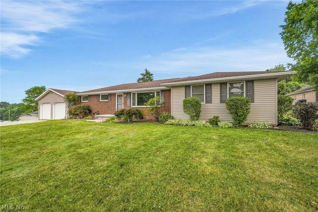 3140 Rusty Ave SW, Canton, OH 44706