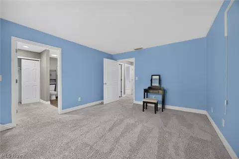 Bedroom - 237 Butternut Ln, Berea, OH 44017 photo 6 of 6