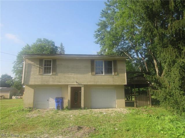 3240 Menough Rd, Ravenna, OH 44266