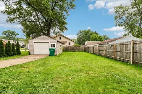 Exterior - 4603 Southern Blvd, Boardman, OH 44512 photo 4 of 7