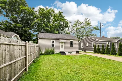 Exterior - 4603 Southern Blvd, Boardman, OH 44512 photo 5 of 7