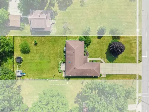 View/Area - 2109 E Pleasant Valley Rd, Seven Hills, OH 44131 photo 3 of 4