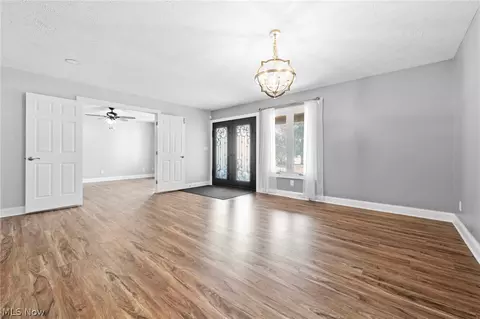 Living - 2109 E Pleasant Valley Rd, Seven Hills, OH 44131 photo 1 of 4