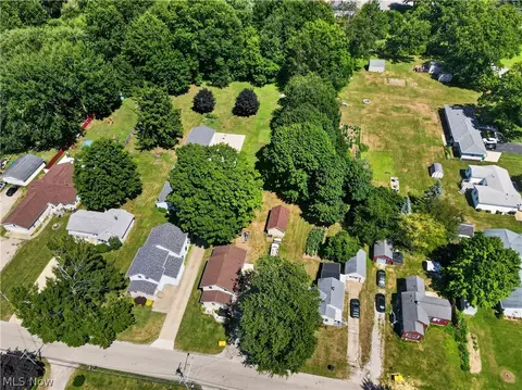 View/Area - 3320 Ridgewood Ave, Ashtabula, OH 44004 photo 2 of 2