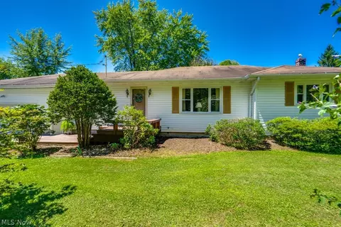 1135 Henn Hyde Rd NE, Warren, OH 44484