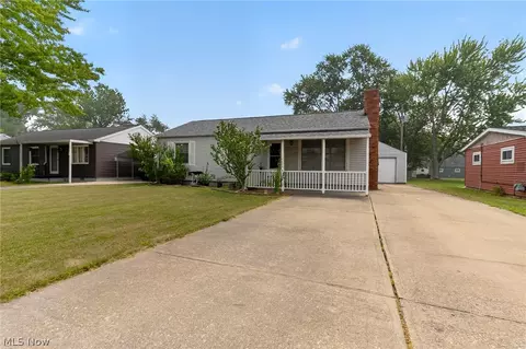 1575 Terrawenda Dr, Defiance, OH 43512