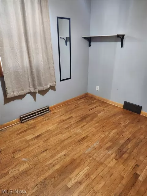 Bedroom - 306 E Beech St, Alliance, OH 44601 photo 1 of 3