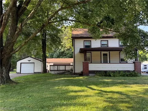 1644 W Mahoning Trumbull Co Line Rd, Mineral Ridge, OH 44440
